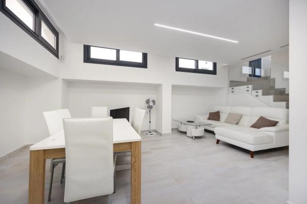 Casa independiente en calle lo Aguirre