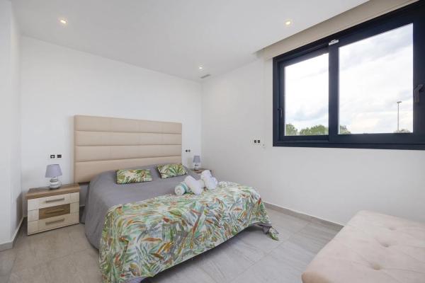 Casa independiente en calle lo Aguirre