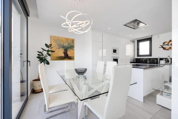 Casa independiente en calle lo Aguirre