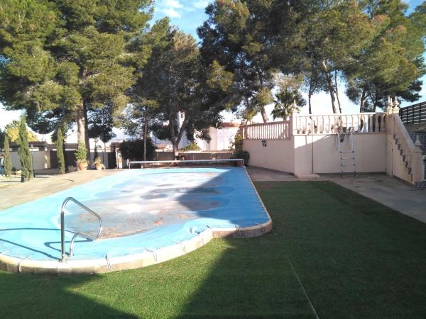 Casa independiente en calle Jaén, 7