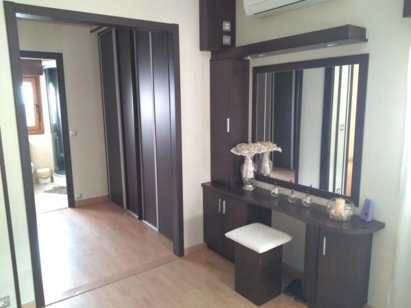 Casa independiente en calle Jaén, 7