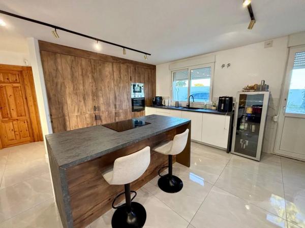 Casa independiente en calle Río Segura