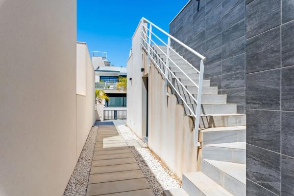 Casa independiente en calle lo Aguirre, 28