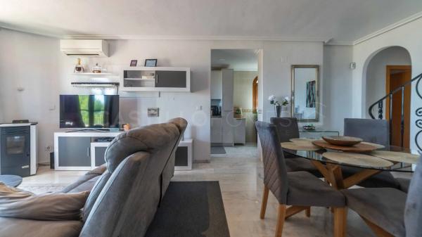 Casa independiente en calle los Marines, 26