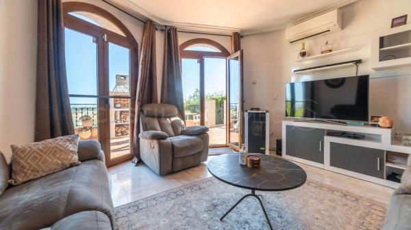 Casa independiente en calle los Marines, 26