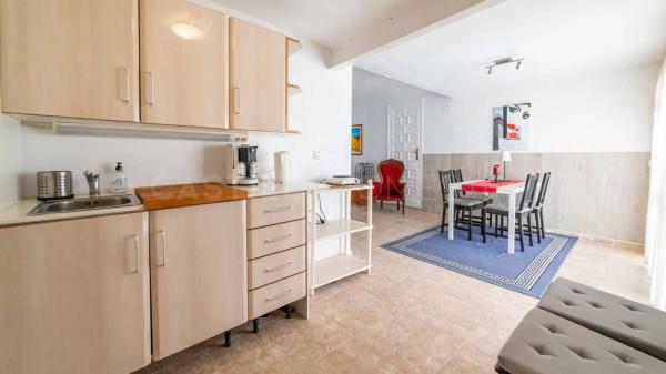 Casa independiente en calle Chipiona, 8