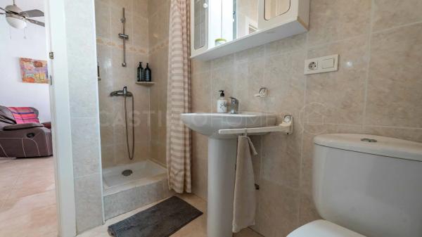 Casa independiente en calle Chipiona, 8