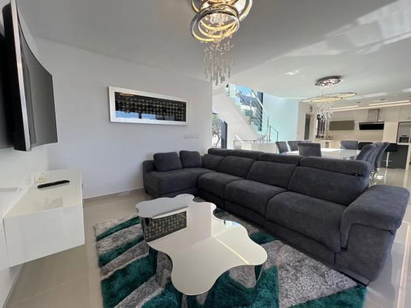 Casa independiente en calle los Hernandez