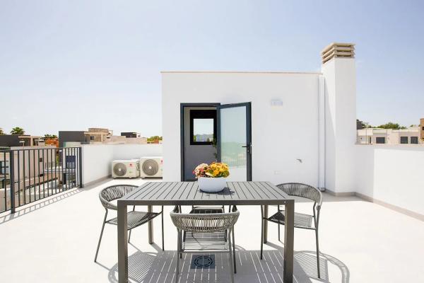 Casa independiente en calle Dinamarca s/n