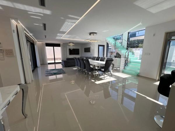 Casa independiente en calle los Hernandez