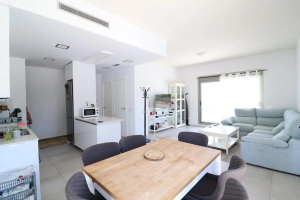 Casa independiente en calle lo Aguirre