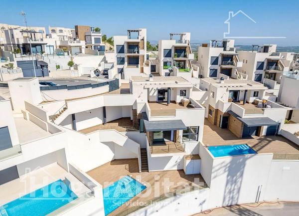 Casa independiente en calle los Chirrines