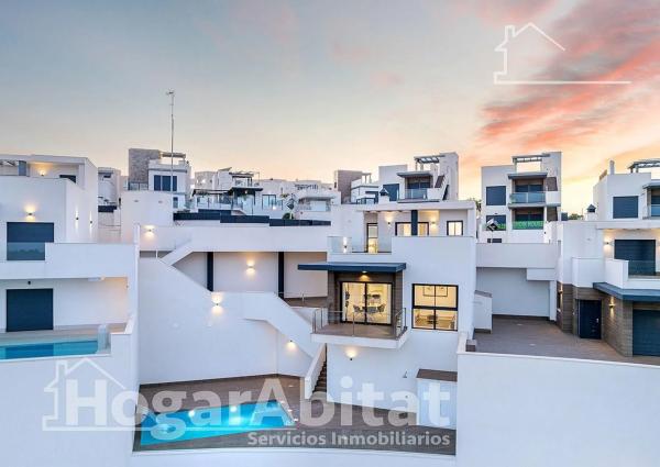 Casa independiente en calle los Chirrines