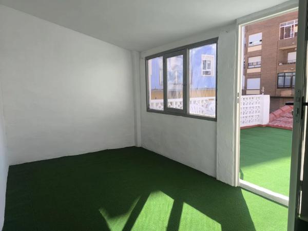 Casa independiente en calle Joaquín Chapaprieta