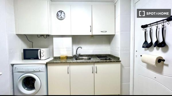 Estudio en alquiler en Santa Pola, Alicante