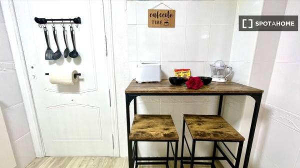 Estudio en alquiler en Santa Pola, Alicante