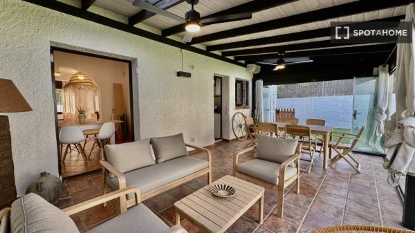 Piso en alquiler de 5 habitaciones en Sant Vicenç de Montalt