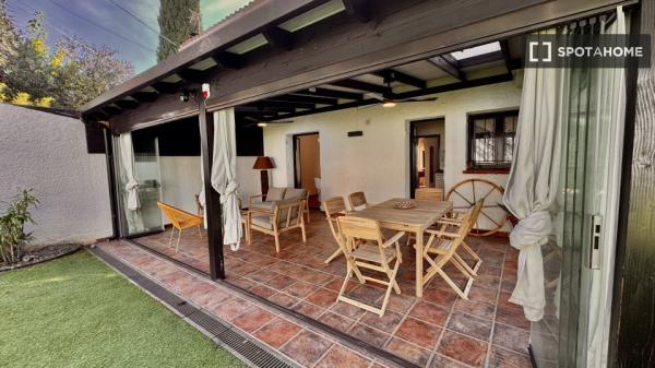 Piso en alquiler de 5 habitaciones en Sant Vicenç de Montalt