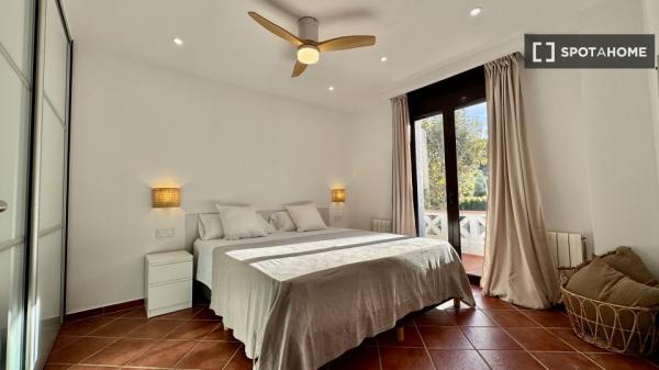 Piso en alquiler de 5 habitaciones en Sant Vicenç de Montalt