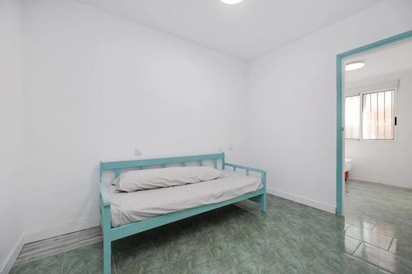 Casa independiente en calle Rojales, 18