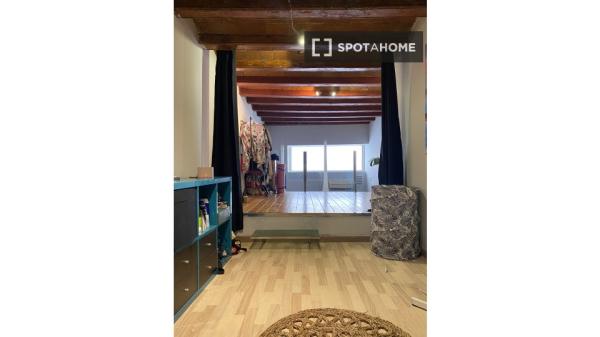 Estudio en alquiler en El Raval, Barcelona