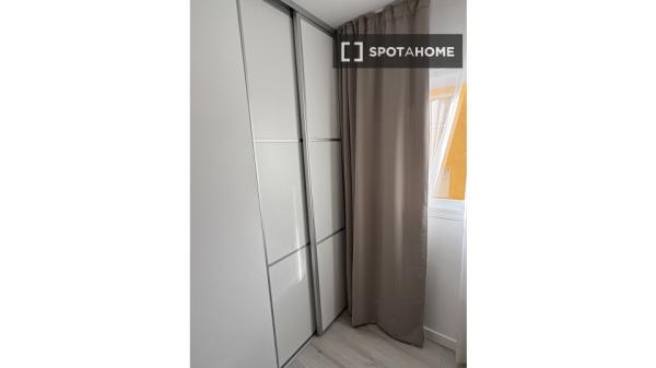 Room in shared apartment in Palma