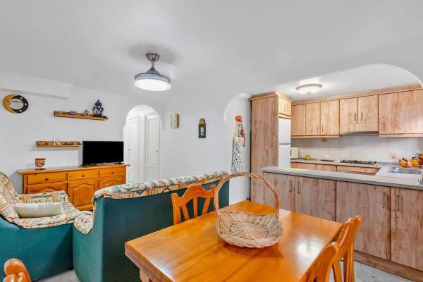 Casa independiente en avenida de Inglaterra s/n