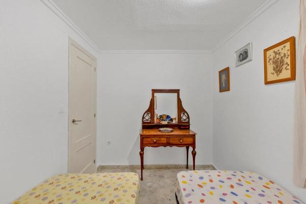 Casa independiente en avenida de Inglaterra s/n