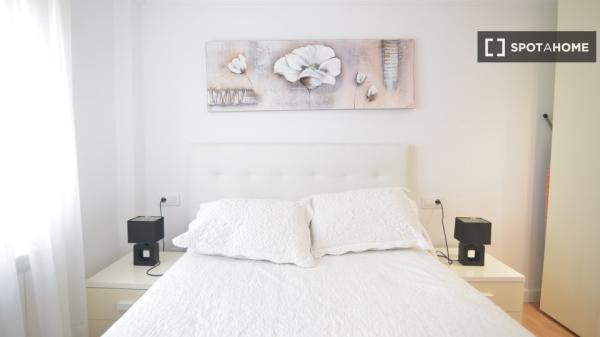 Room in shared apartment in Santander
