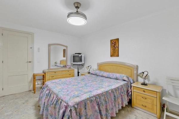 Casa independiente en avenida de Inglaterra s/n