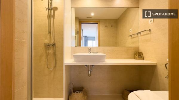 Piso de 2 habitaciones en alquiler en El Poblenou, Barcelona