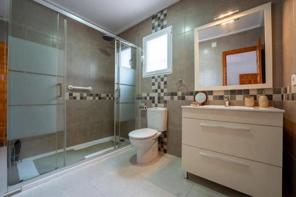 Casa independiente en calle Sibelius