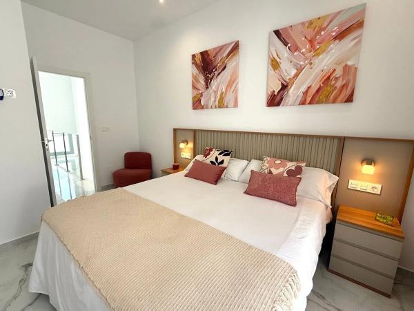 Casa independiente en calle las Abubillas