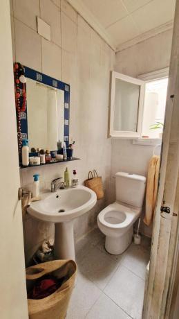 Casa independiente en calle Camas