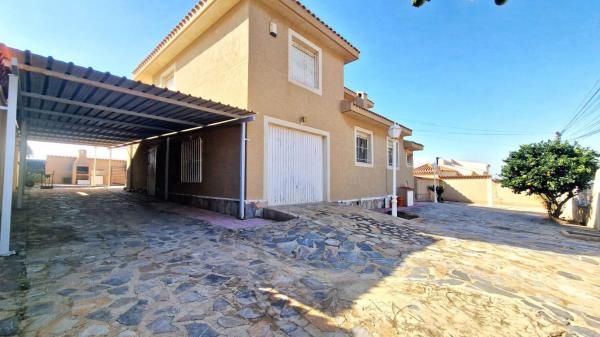 Casa independiente en calle Velázquez