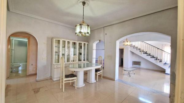 Casa independiente en calle Velázquez