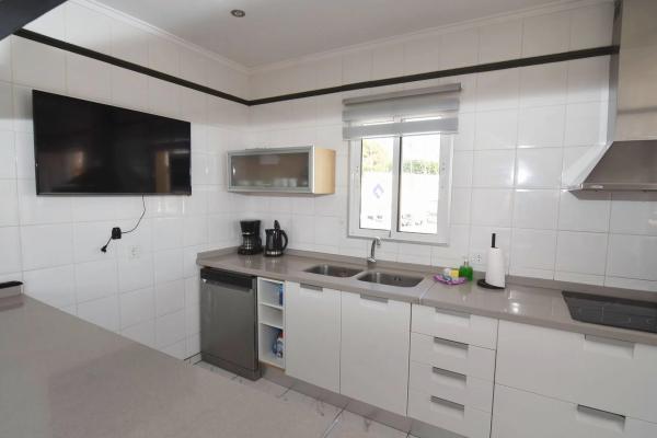 Casa independiente en calle Rodrigo