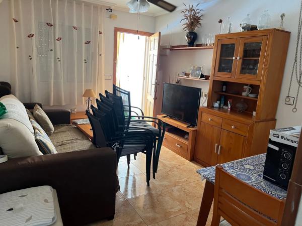 Casa independiente en calle Río Ródano, 470