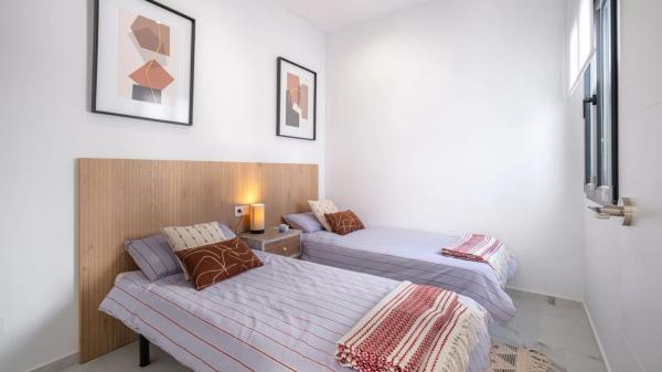 Casa independiente en calle las Abubillas