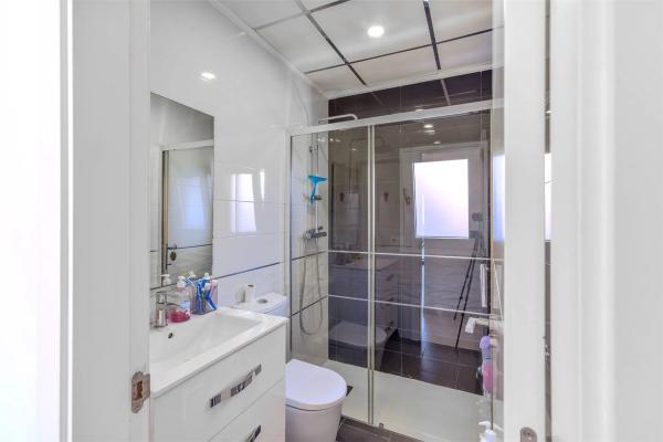 Casa independiente en calle Beethoven