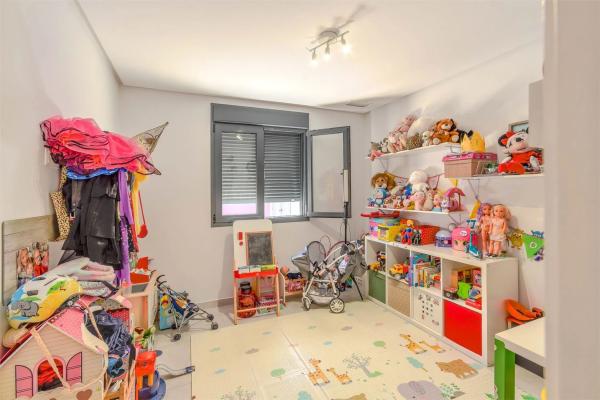 Casa independiente en calle Beethoven