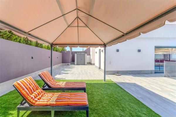 Casa independiente en calle Beethoven