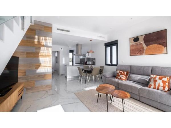 Casa independiente en calle las Abubillas