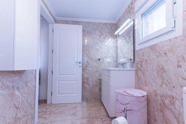 Casa independiente en avenida Tomas Martinez Domenech, 2