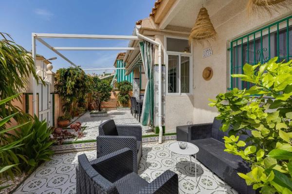 Casa independiente en calle la Sagra