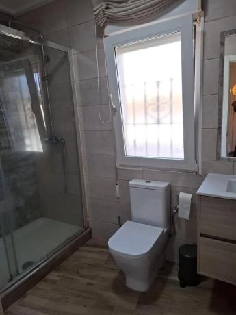 Casa independiente en calle Germanías Bal, 57 -41