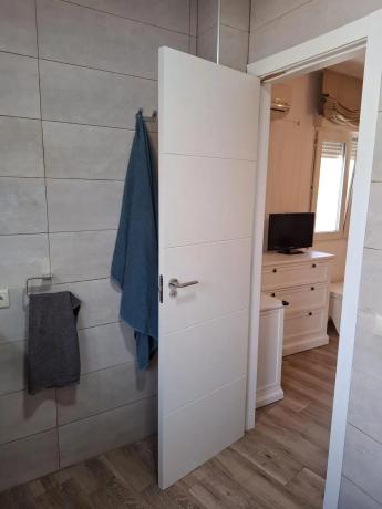 Casa independiente en calle Germanías Bal, 57 -41