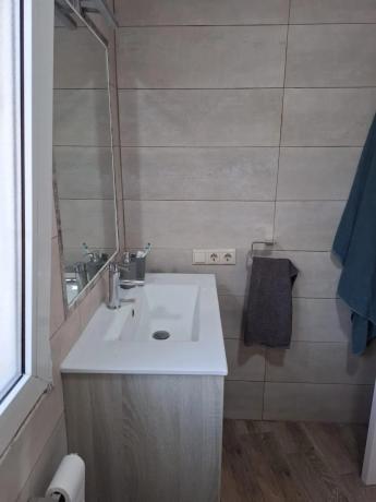 Casa independiente en calle Germanías Bal, 57 -41