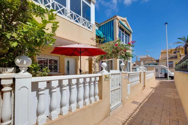 Casa independiente en calle Ramon Imbernon Verdu, 33 b