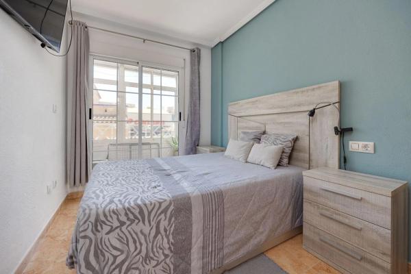 Casa independiente en calle Ramon Imbernon Verdu, 33 b